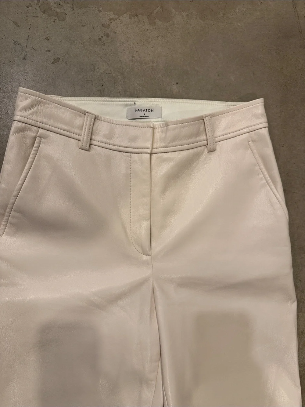 Aritzia Cream Straight-Leg Tailored Pants